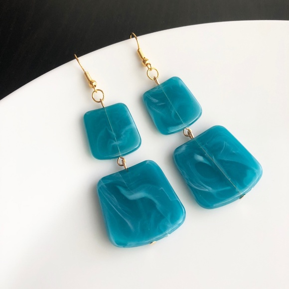 NEW "Temple" Acrylic Square Earrings (blue) - Picture 2 of 8